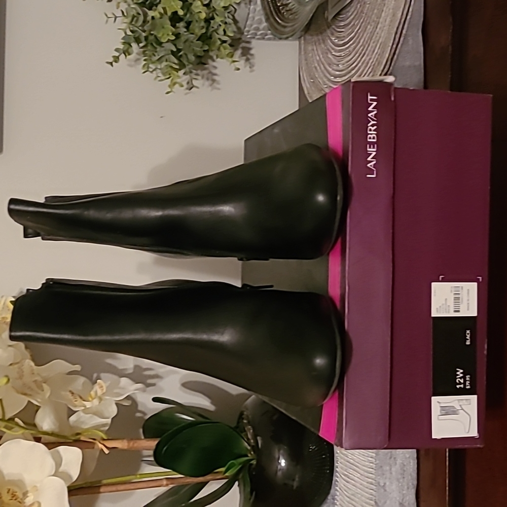 Lane Bryant Woman 12W Black 3.5 heel bootie